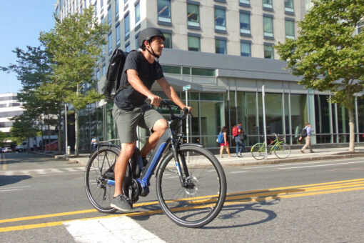 Montague M-E1 - das erwachsene eBike Faltrad – Bild 3